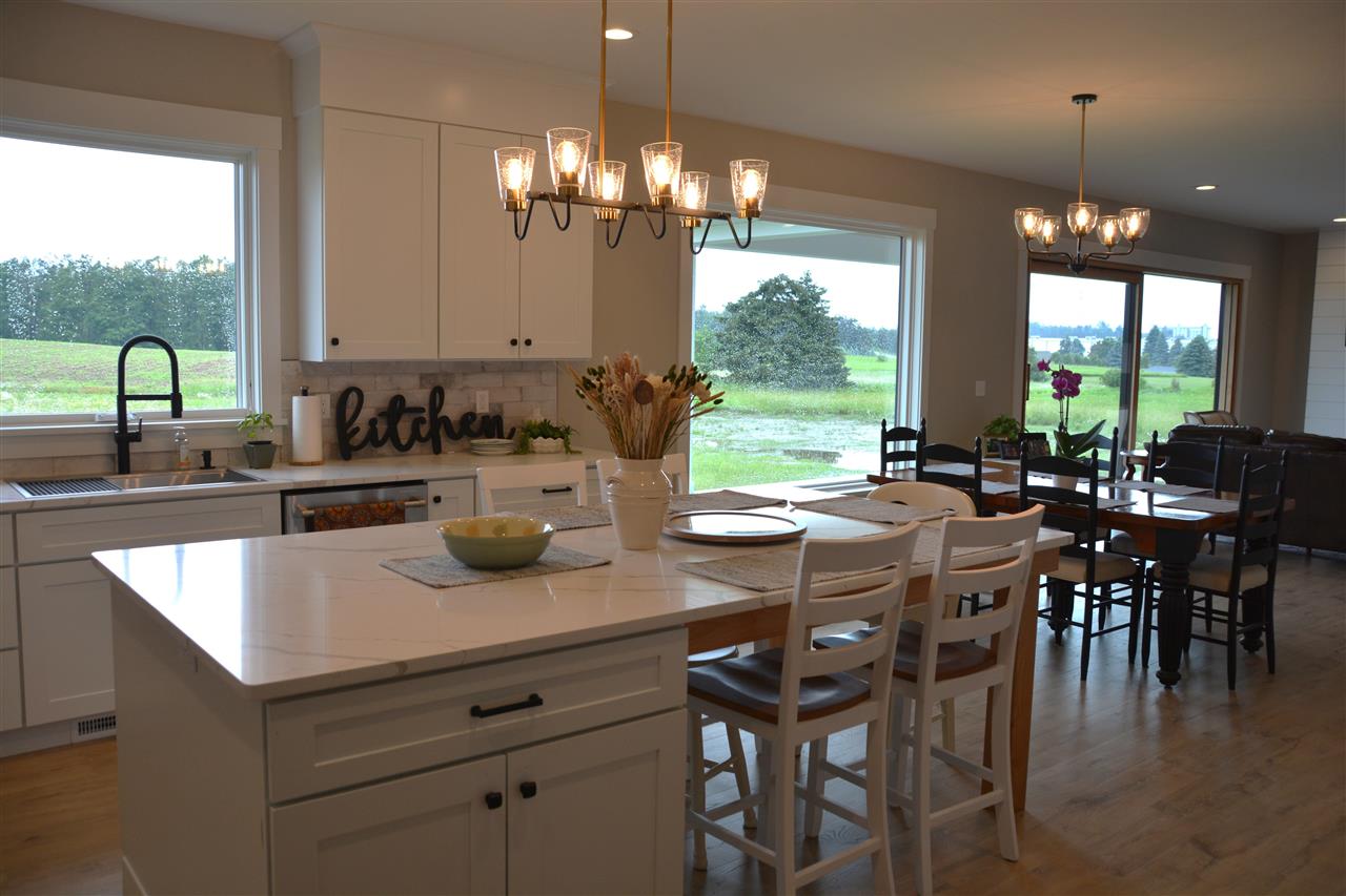 1827 Farmview Petoskey MI 49770