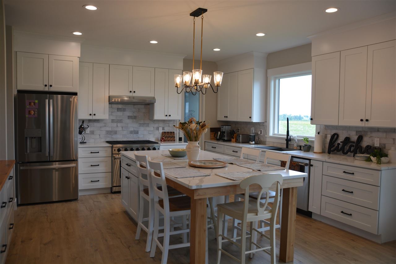 1827 Farmview Petoskey MI 49770