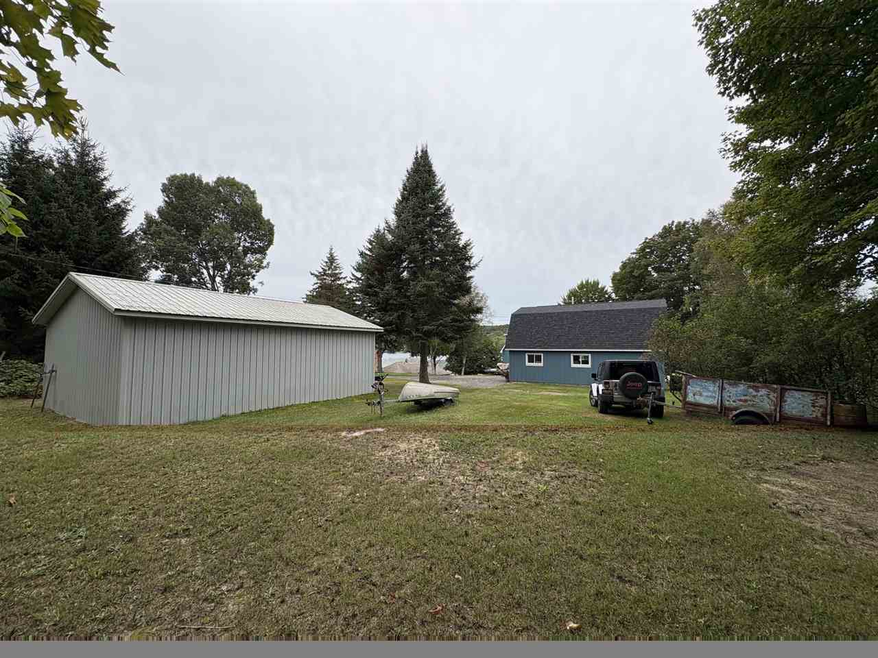 05967 Miles East Jordan MI 49727