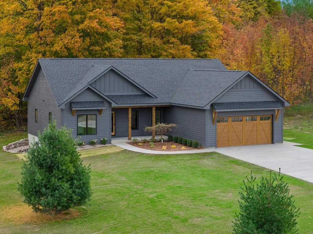 588 Harbor View Lane Petoskey MI 49770