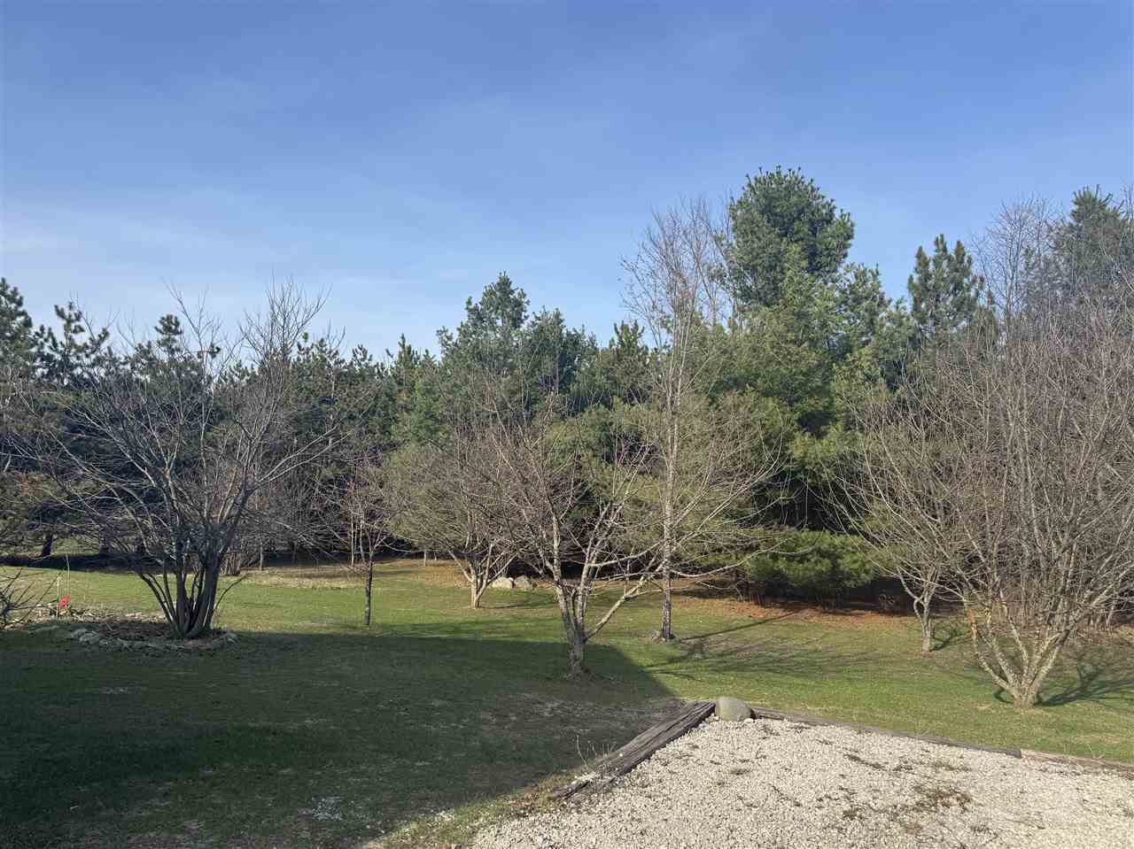2095 Lakeview Lane Alanson MI 49706