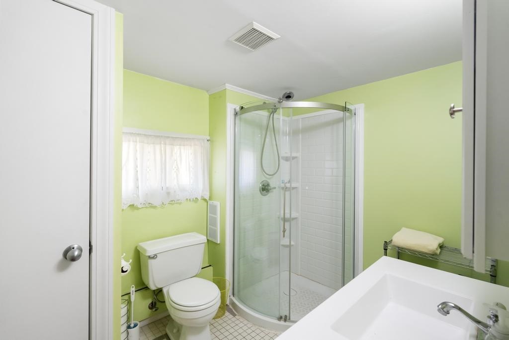 886 N Traverse Street Harbor Springs MI 49740