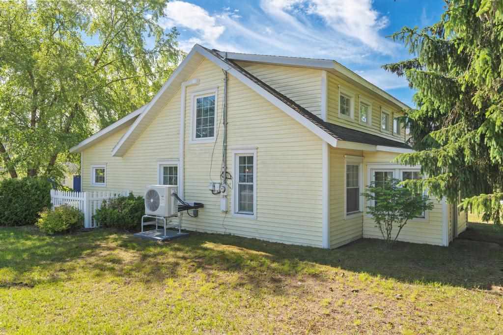 886 N Traverse Street Harbor Springs MI 49740