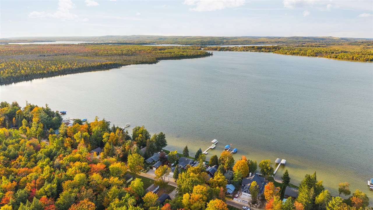 9555 Trail's End Road Petoskey MI 49770