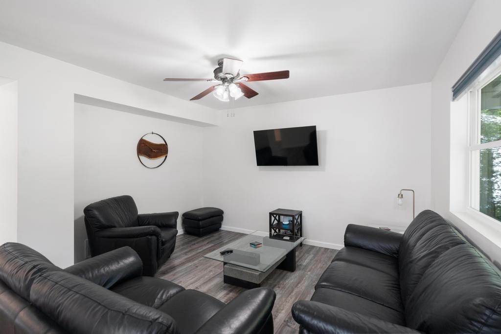 112 W Lincoln Street Charlevoix MI 49670