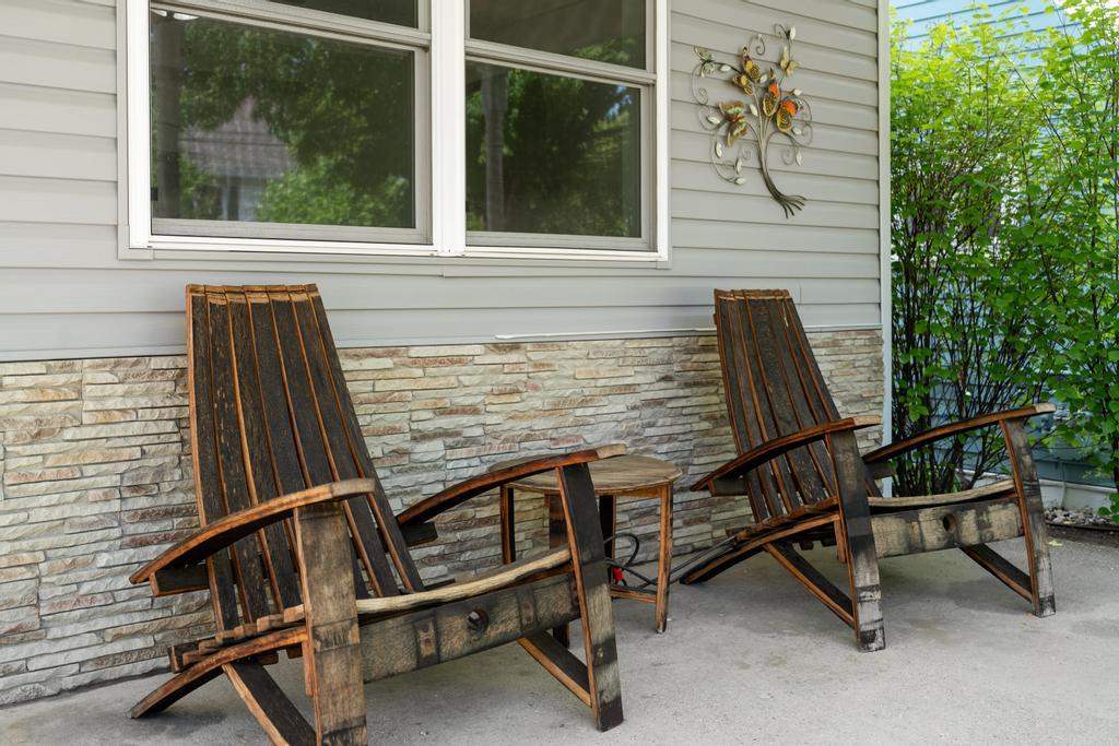 112 W Lincoln Street Charlevoix MI 49670