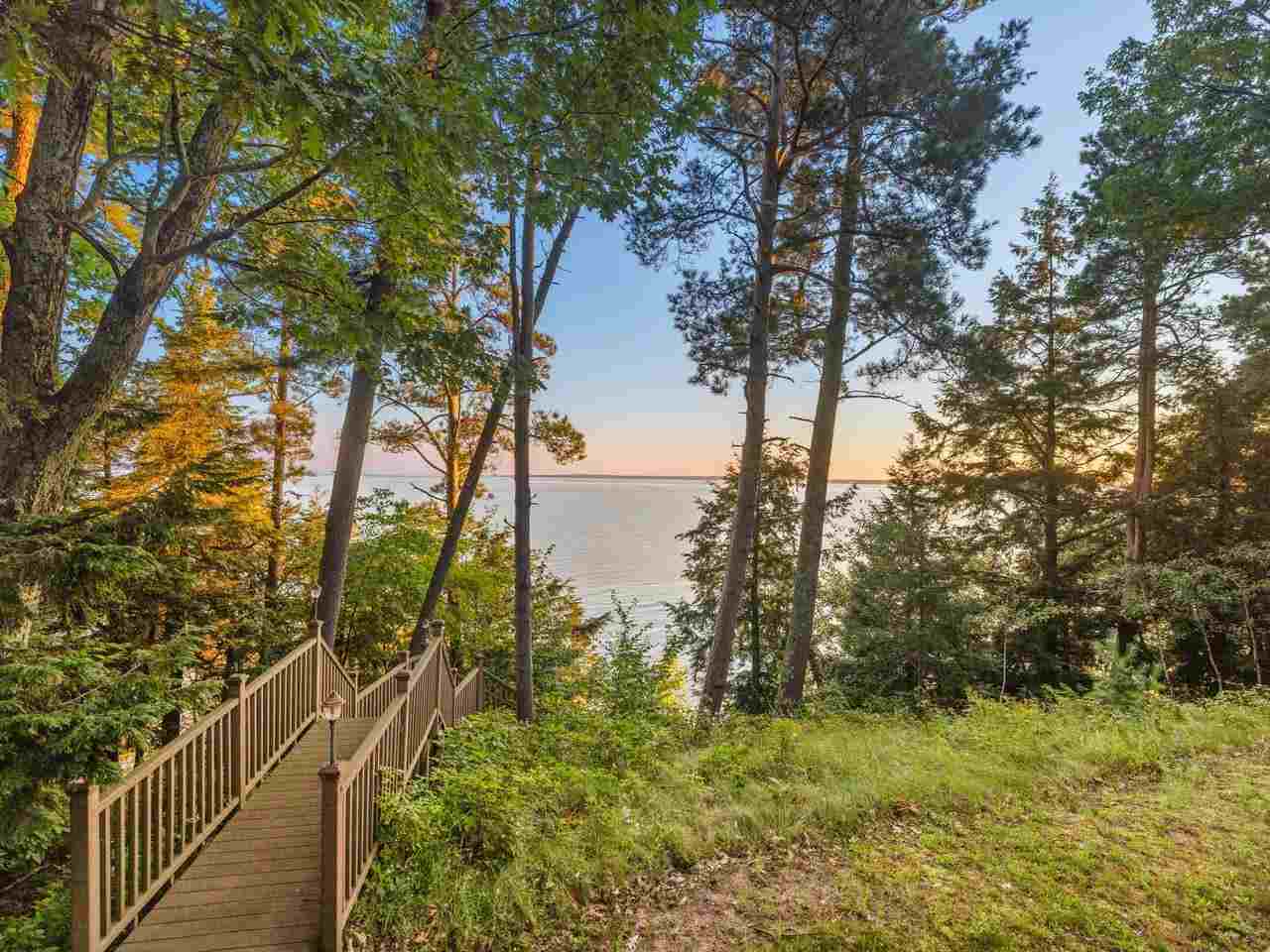 26625 Chipmunk Trail Beaver Island MI 49782