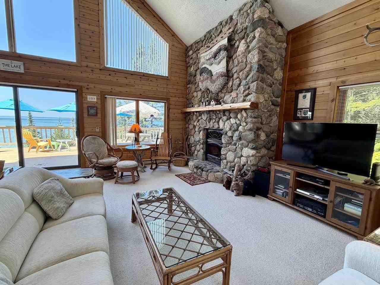 29090 South End Road Beaver Island MI 49782