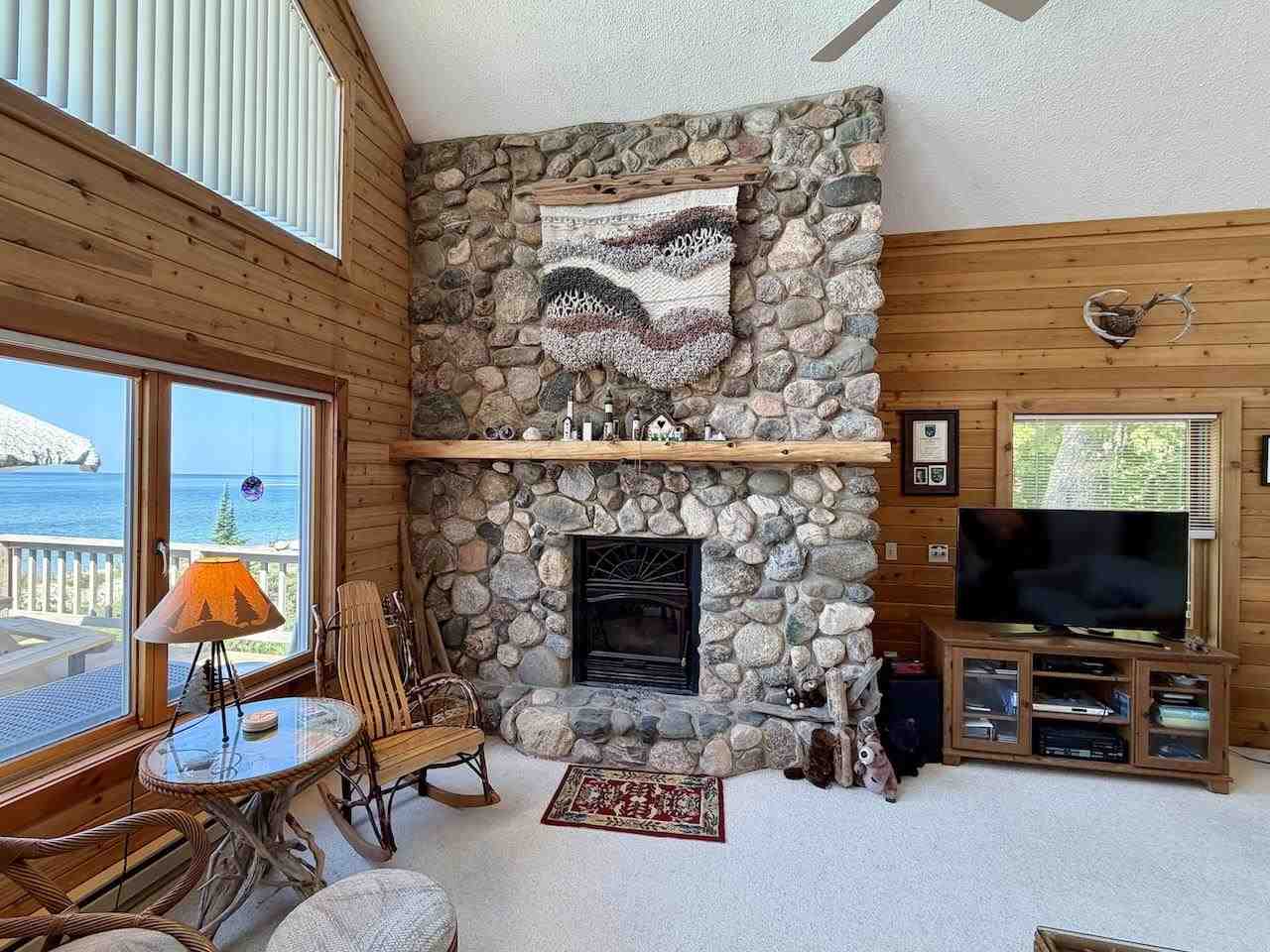 29090 South End Road Beaver Island MI 49782