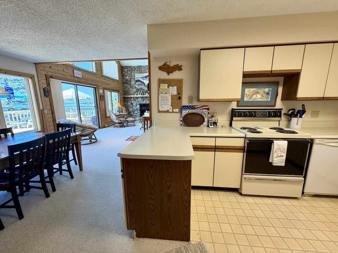 29090 South End Road Beaver Island MI 49782