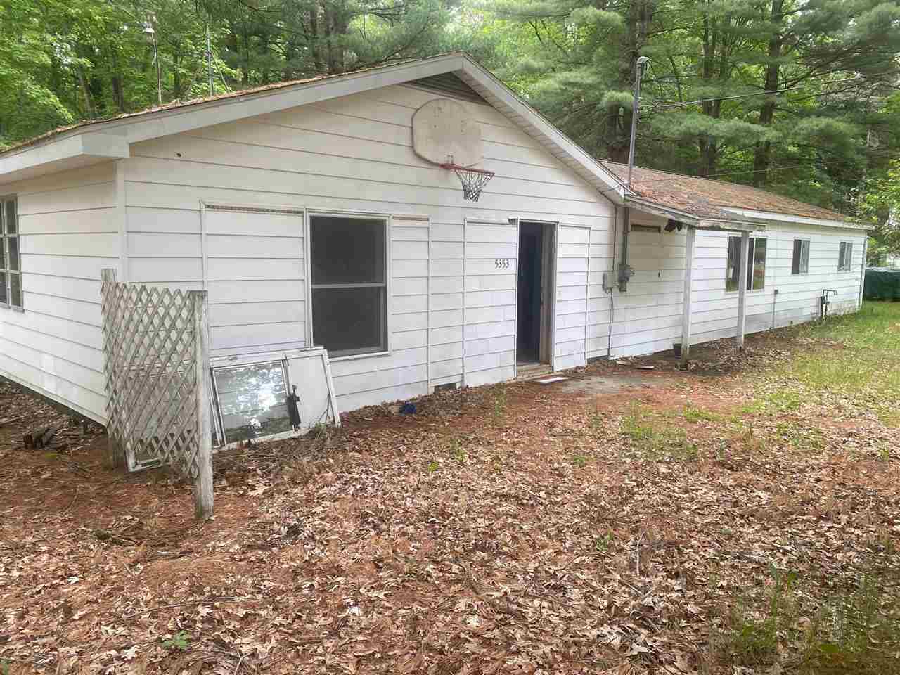 5353 Oakwood Dr Drive Prescott MI 48756