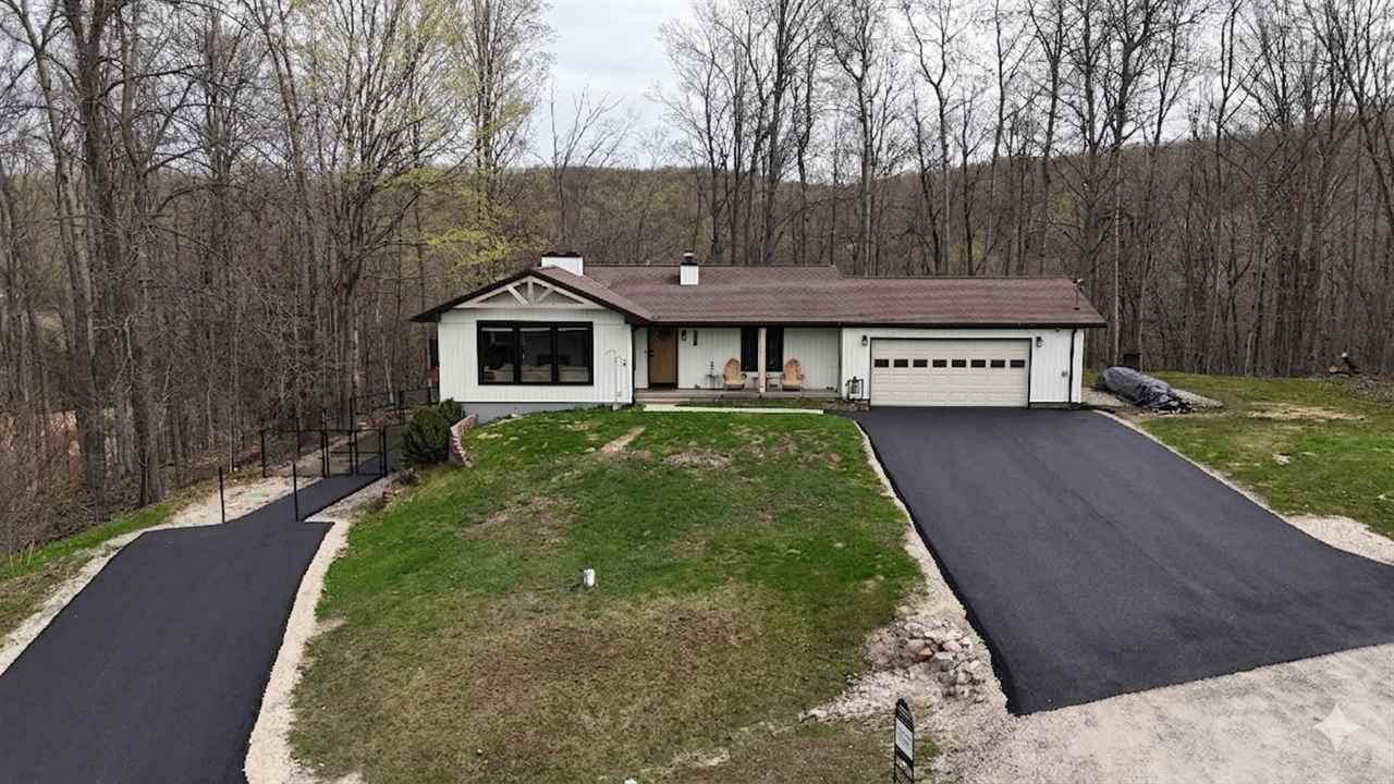 498 Hull Street Boyne City MI 49712