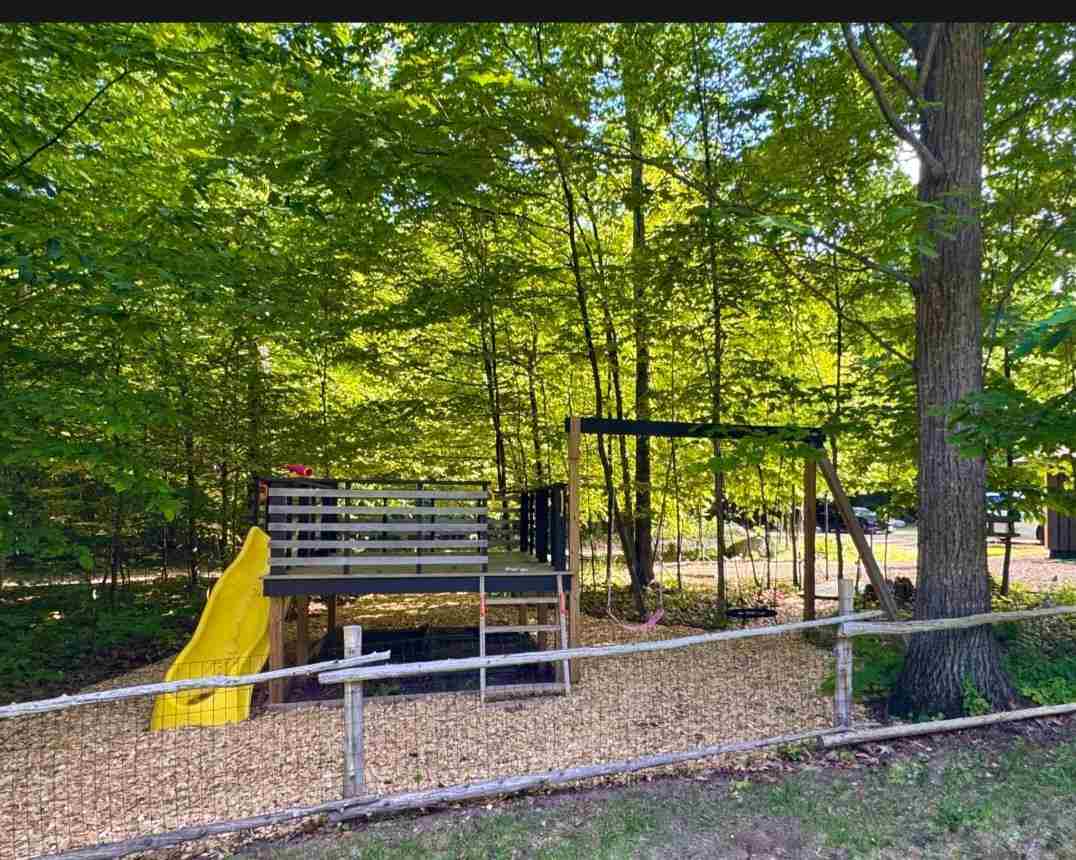 1718 N Lake Shore Drive Harbor Springs MI 49740