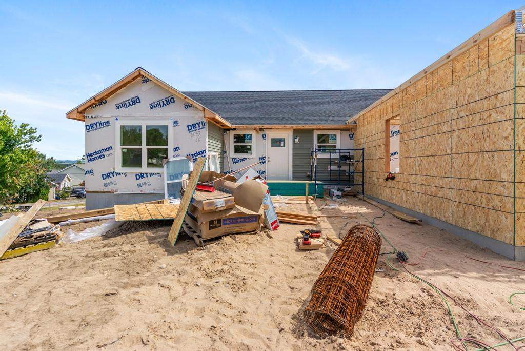 773 Red Oak Way Petoskey MI 49770