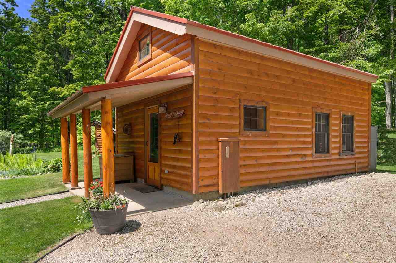 2088 W Townline Road Harbor Springs MI 49740-9767