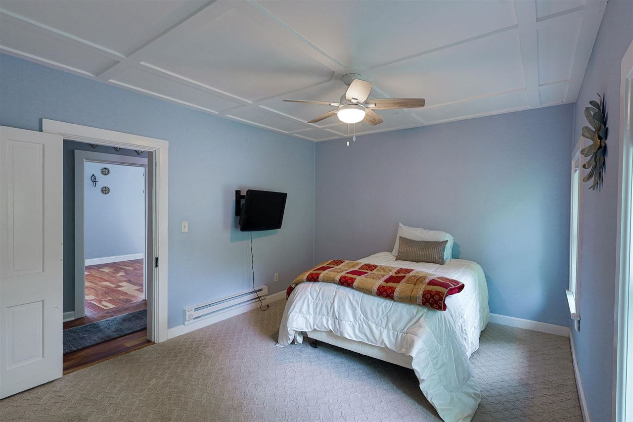 113 W Lincoln Street Charlevoix MI 49720