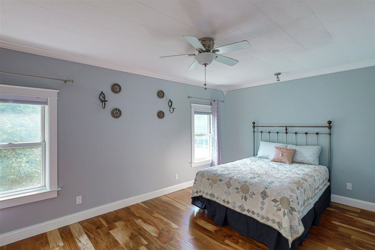 113 W Lincoln Street Charlevoix MI 49720