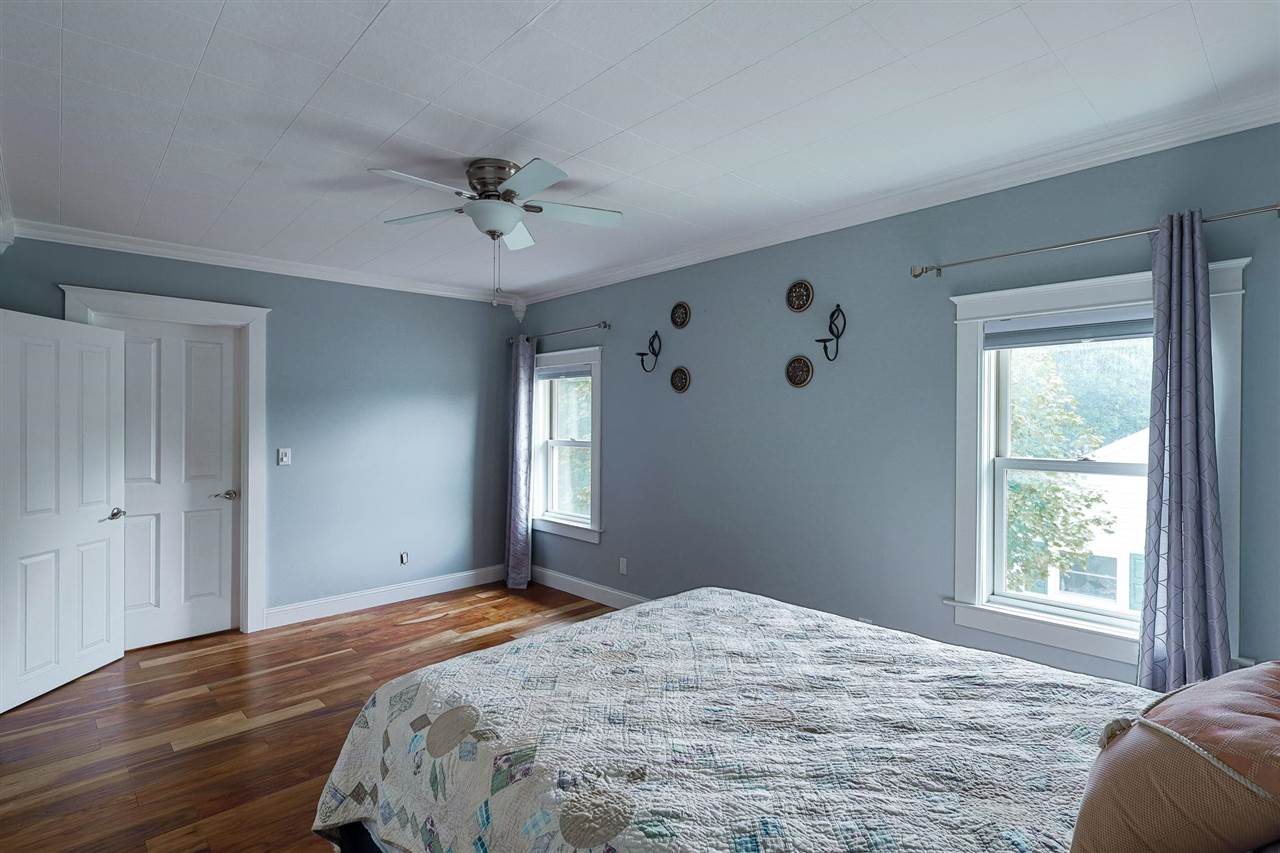113 W Lincoln Street Charlevoix MI 49720