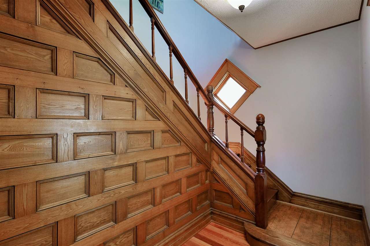 113 W Lincoln Street Charlevoix MI 49720