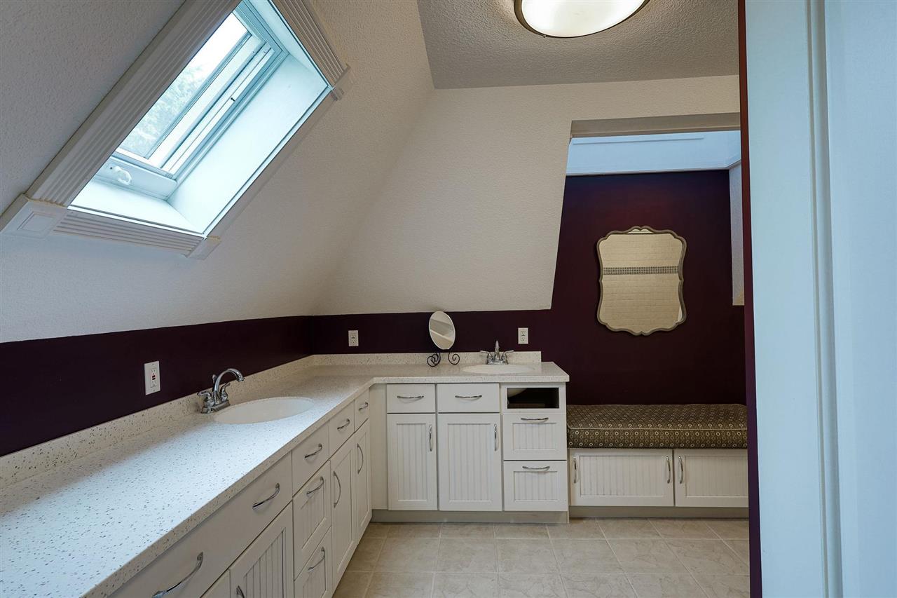 113 W Lincoln Street Charlevoix MI 49720