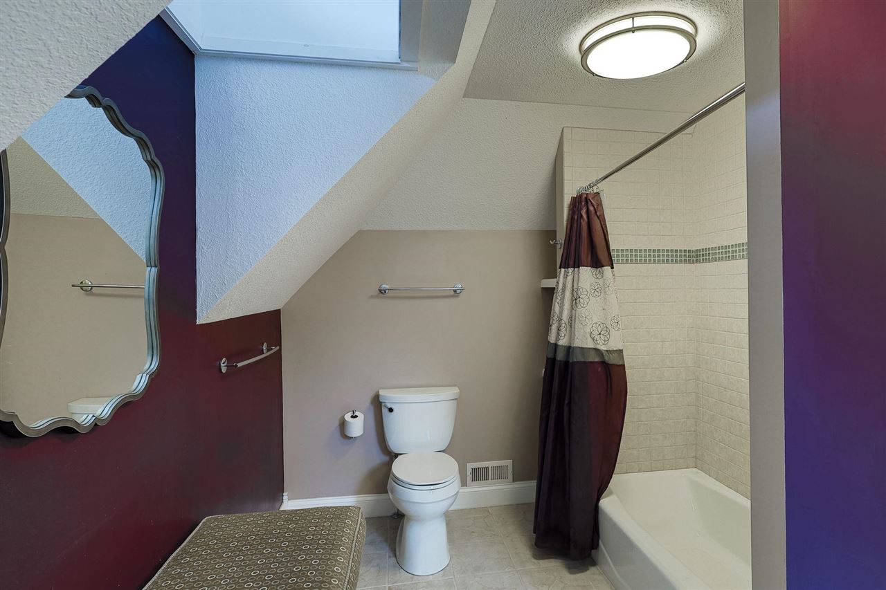 113 W Lincoln Street Charlevoix MI 49720