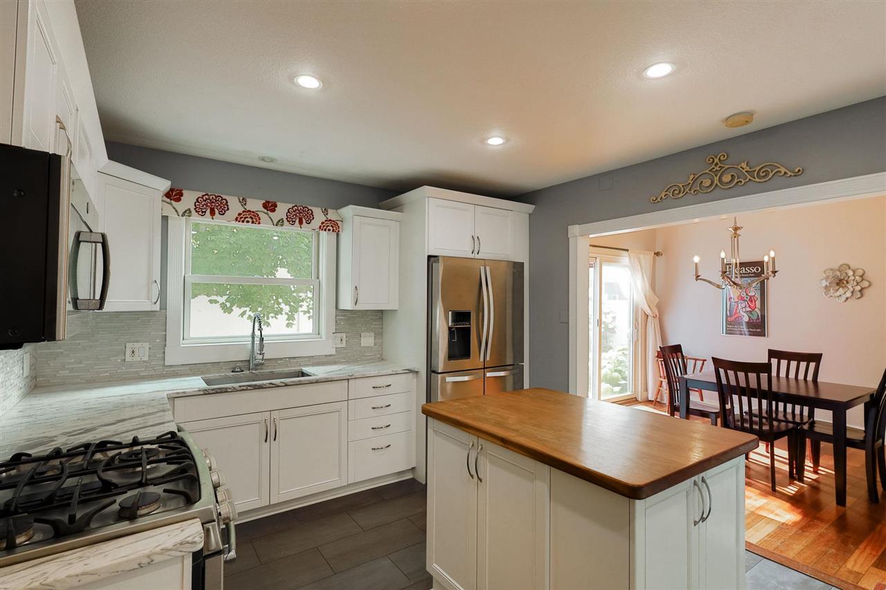 113 W Lincoln Street Charlevoix MI 49720