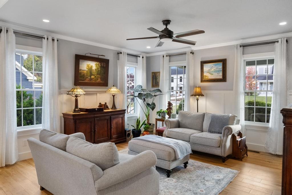 1021 Woodridge Petoskey MI 49770