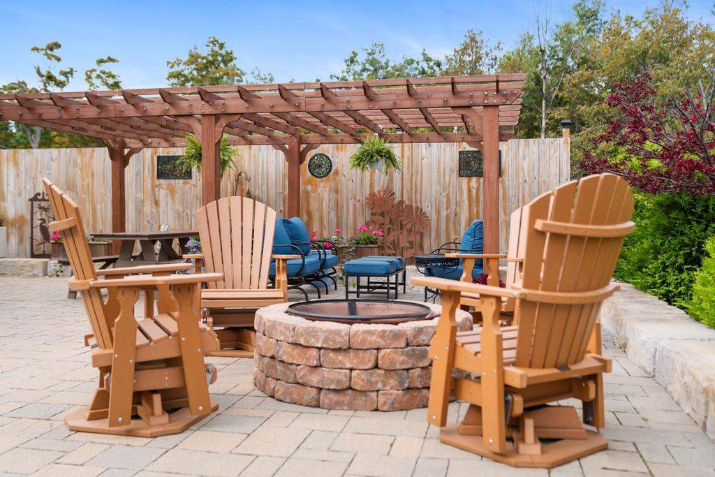 1021 Woodridge Petoskey MI 49770
