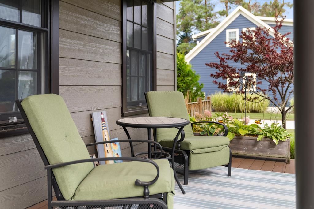 1021 Woodridge Petoskey MI 49770