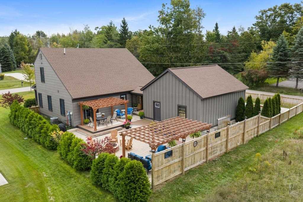 1021 Woodridge Petoskey MI 49770