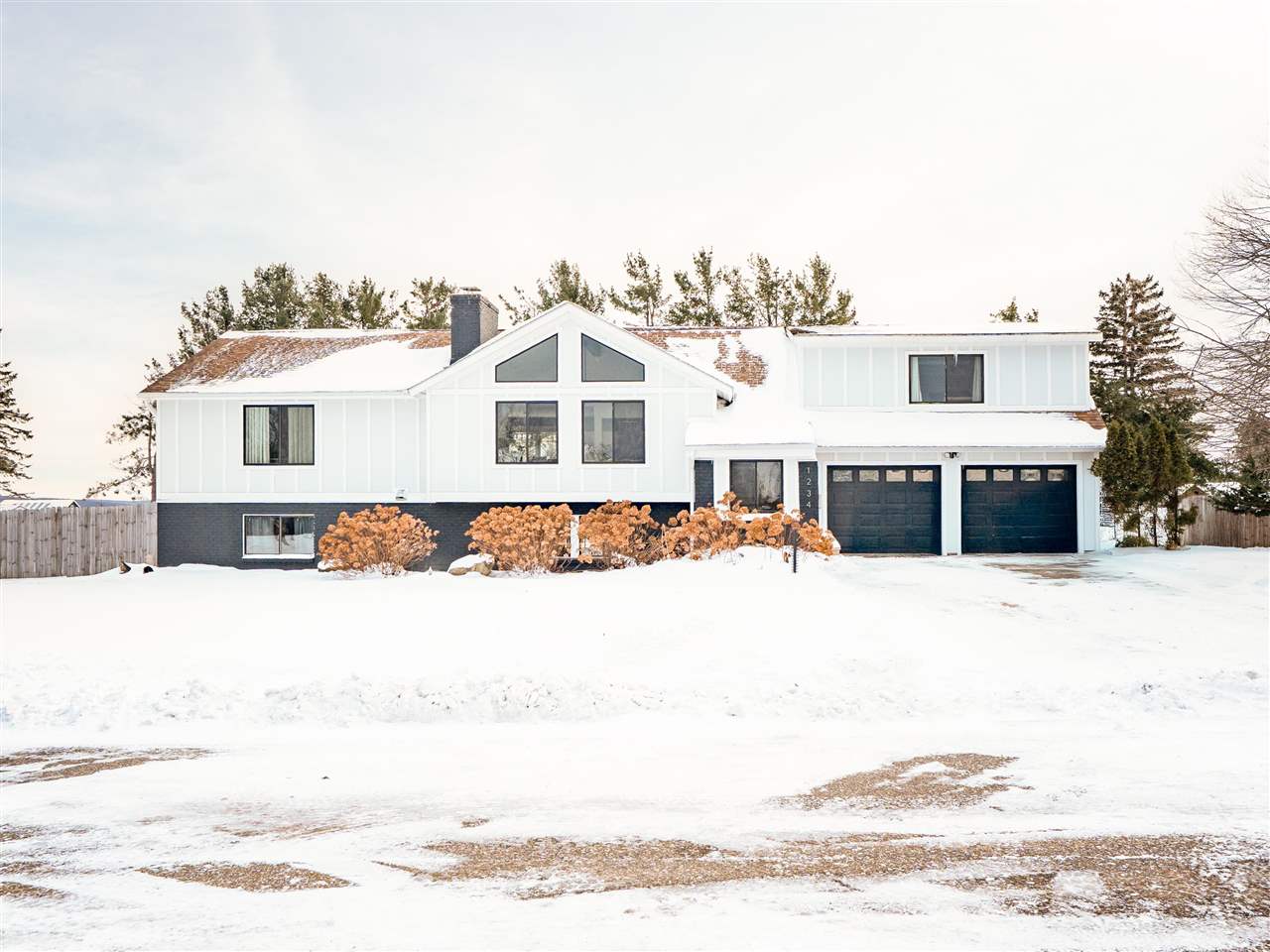 1234 Hazelton Avenue Petoskey MI 49770