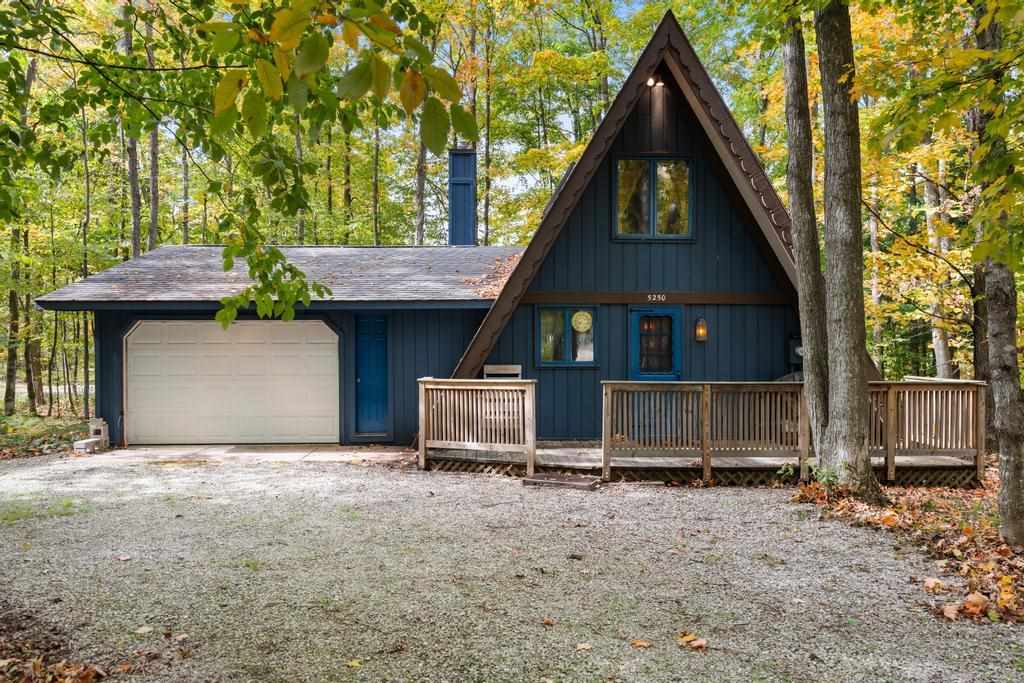 5250 Kandahar Harbor Springs MI 49740
