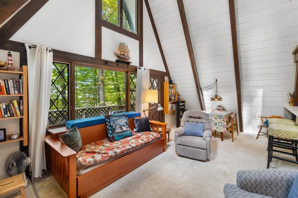 5250 Kandahar Harbor Springs MI 49740