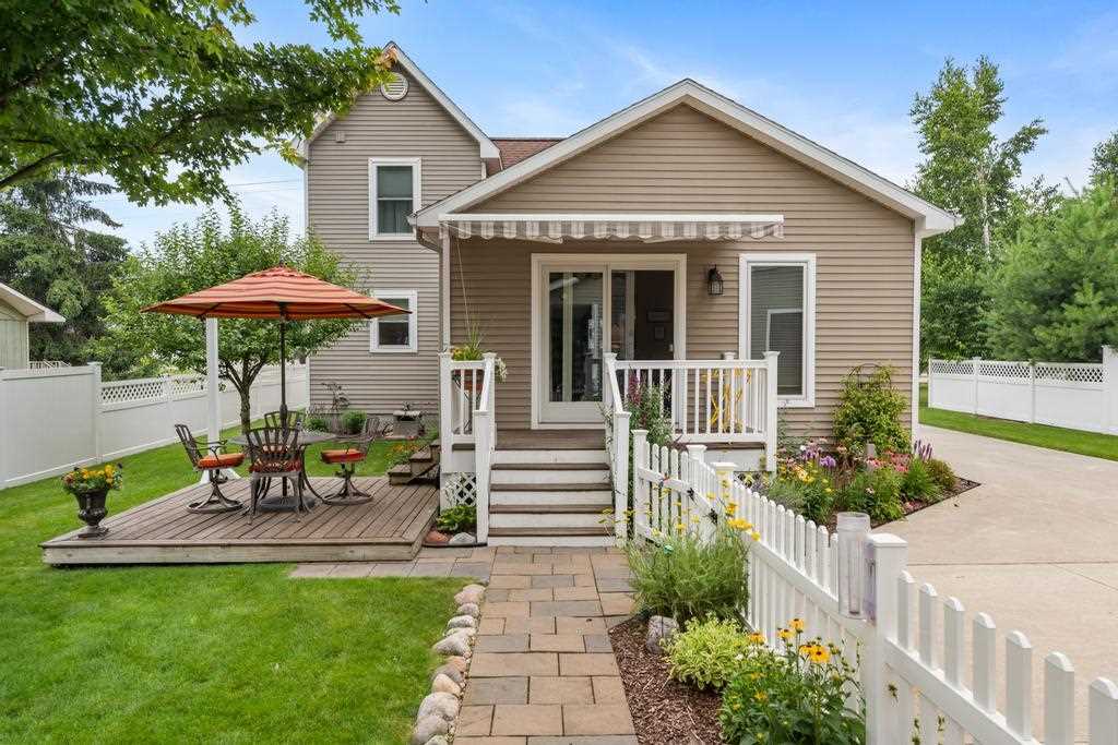 642 E Lake Street Harbor Springs MI 49740