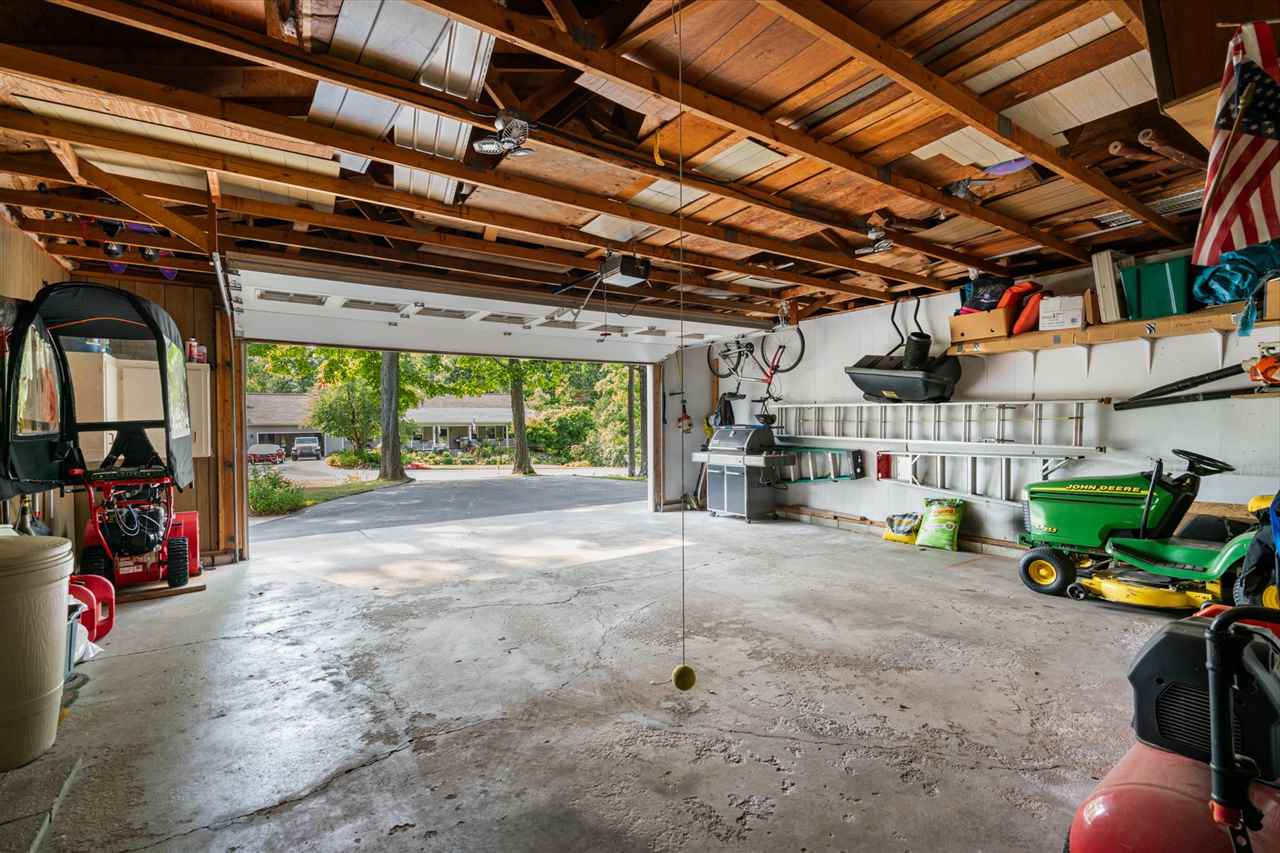 826 Surrey Lane Petoskey MI 49770