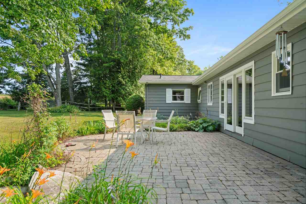 826 Surrey Lane Petoskey MI 49770