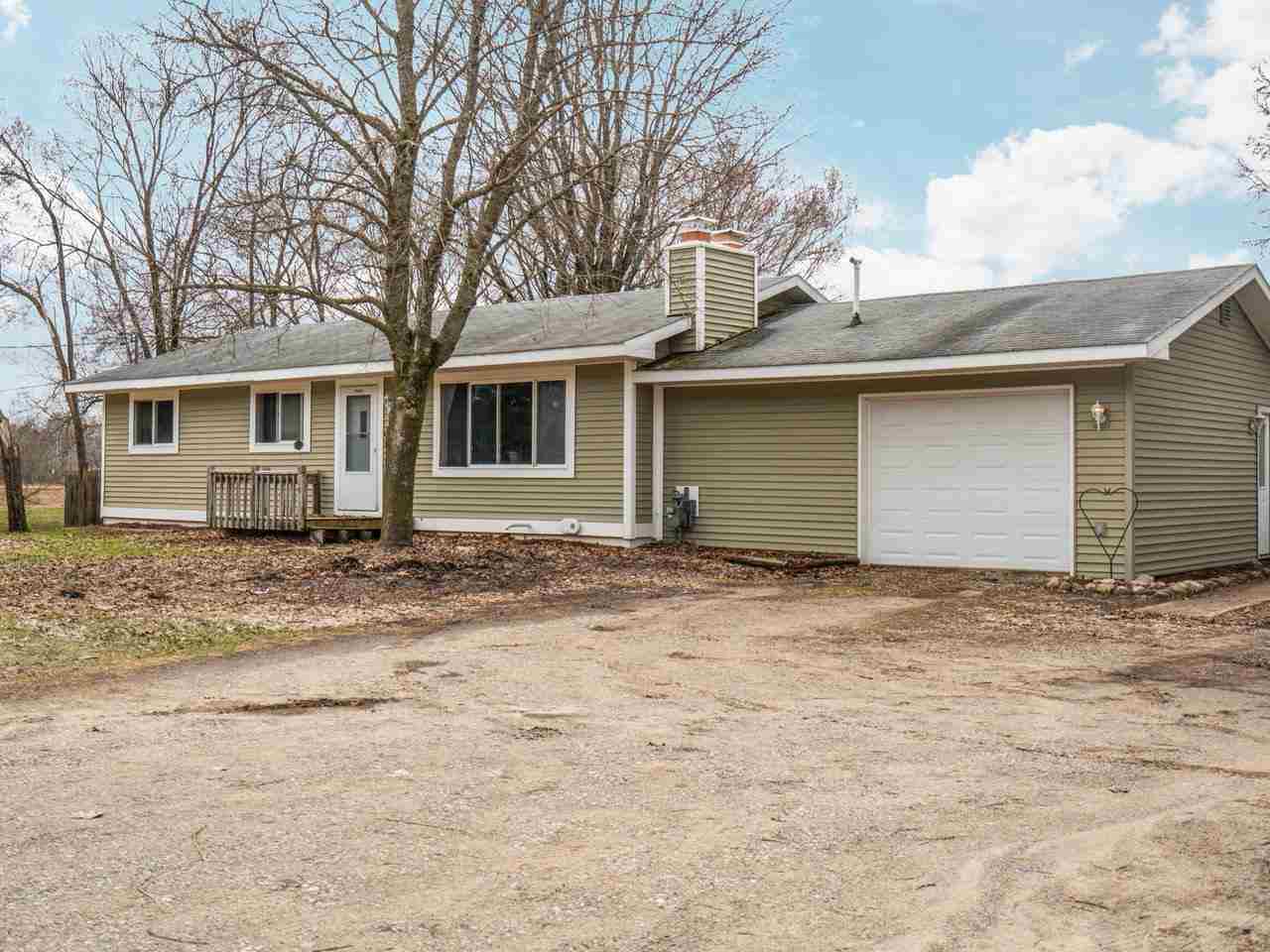 814 Maple Street East Jordan MI 49727