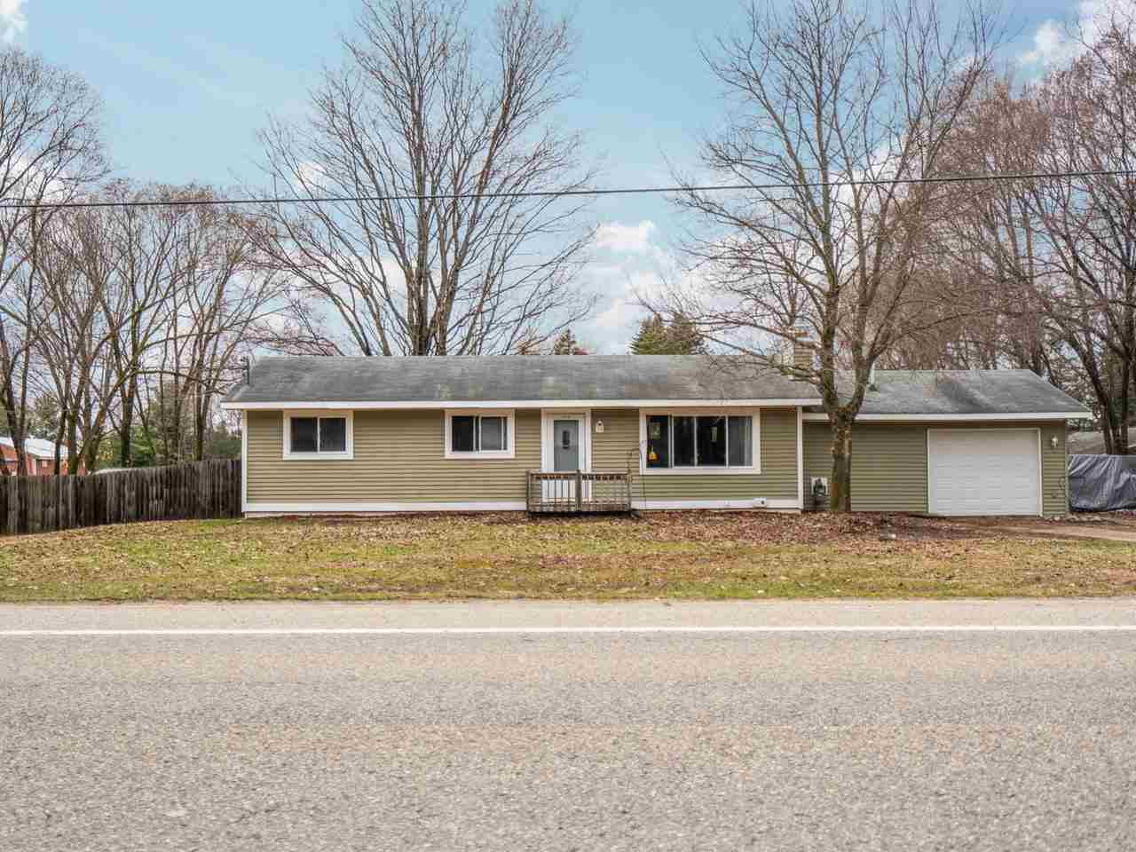 814 Maple Street East Jordan MI 49727