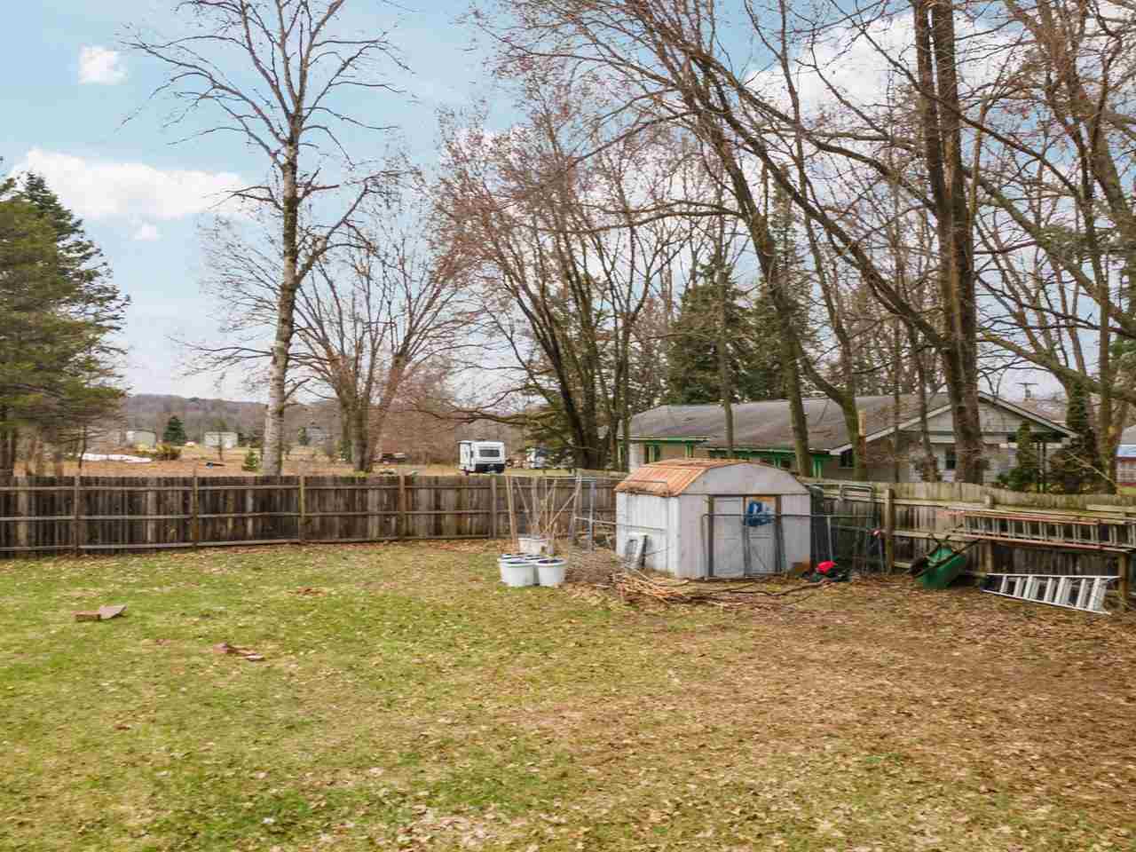 814 Maple Street East Jordan MI 49727