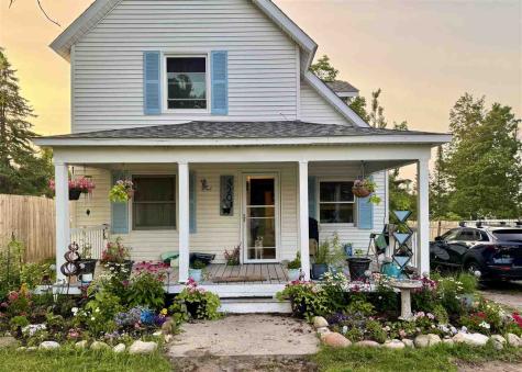 520 W Sheridan Petoskey MI 49770