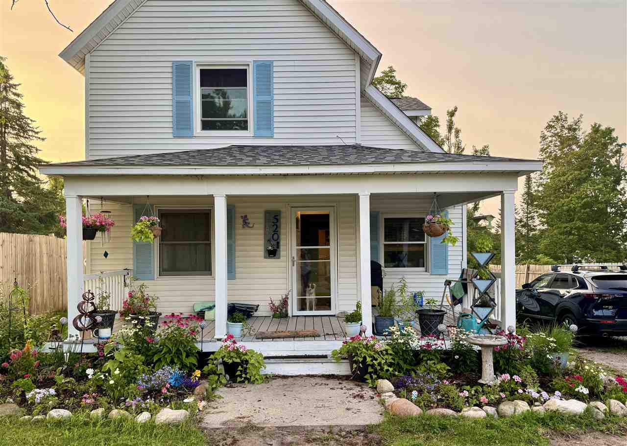 520 W Sheridan Petoskey MI 49770