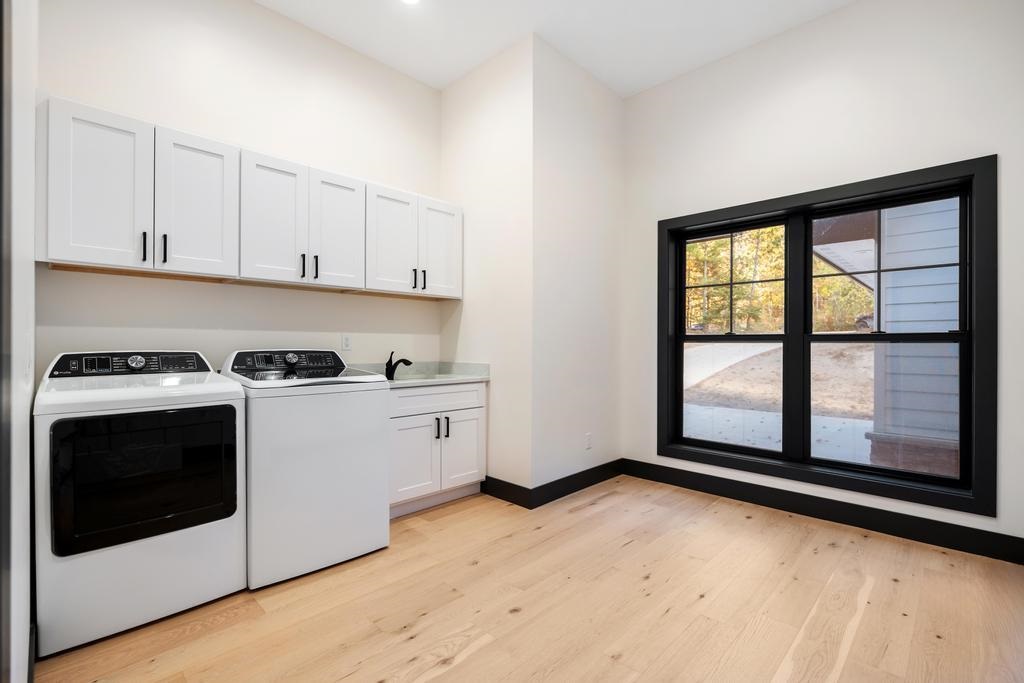 5060 Lower Shore Drive Harbor Springs MI 49740