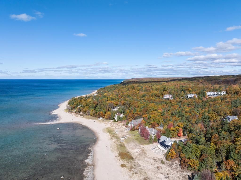 5060 Lower Shore Drive Harbor Springs MI 49740