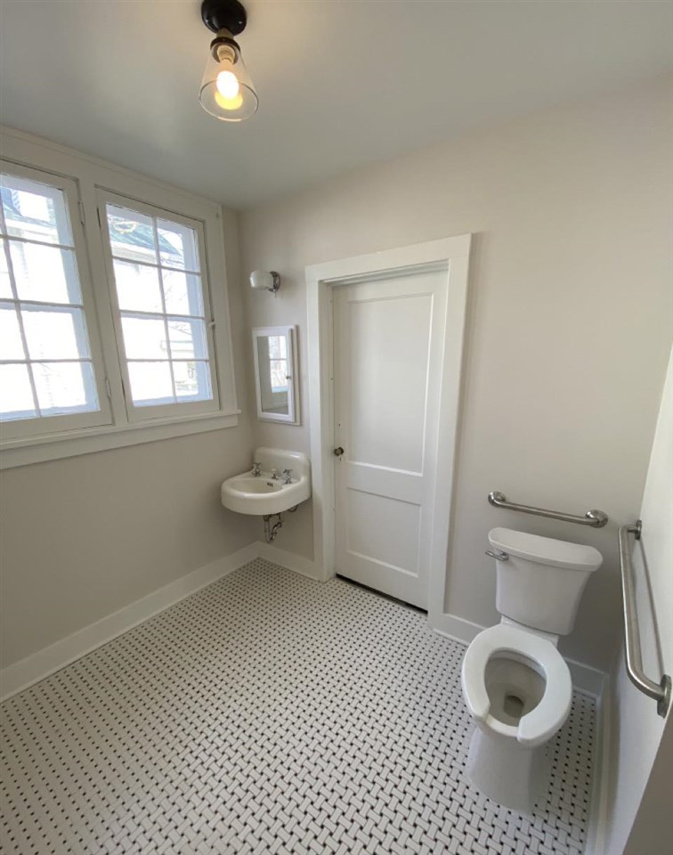 202 Michigan Avenue Charlevoix MI 49720