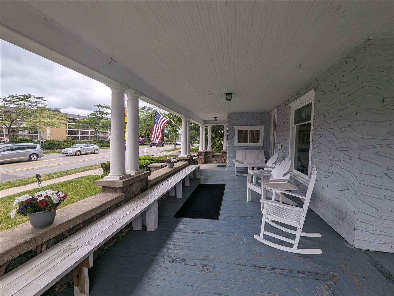 202 Michigan Avenue Charlevoix MI 49720