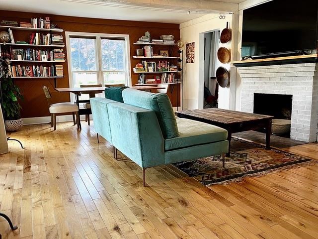 907 Bridge Street Charlevoix MI 49720