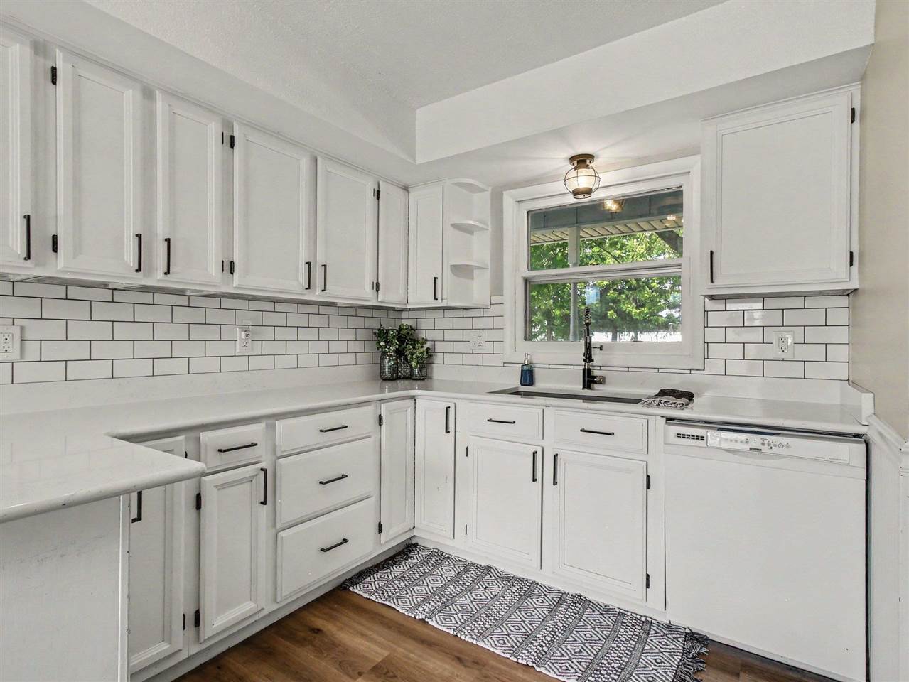 1105 Grant Street Charlevoix MI 49720