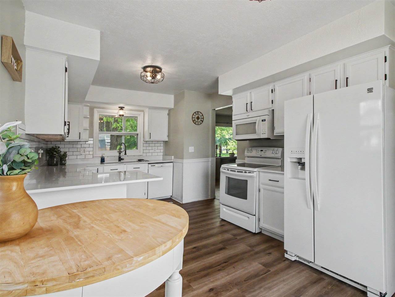 1105 Grant Street Charlevoix MI 49720