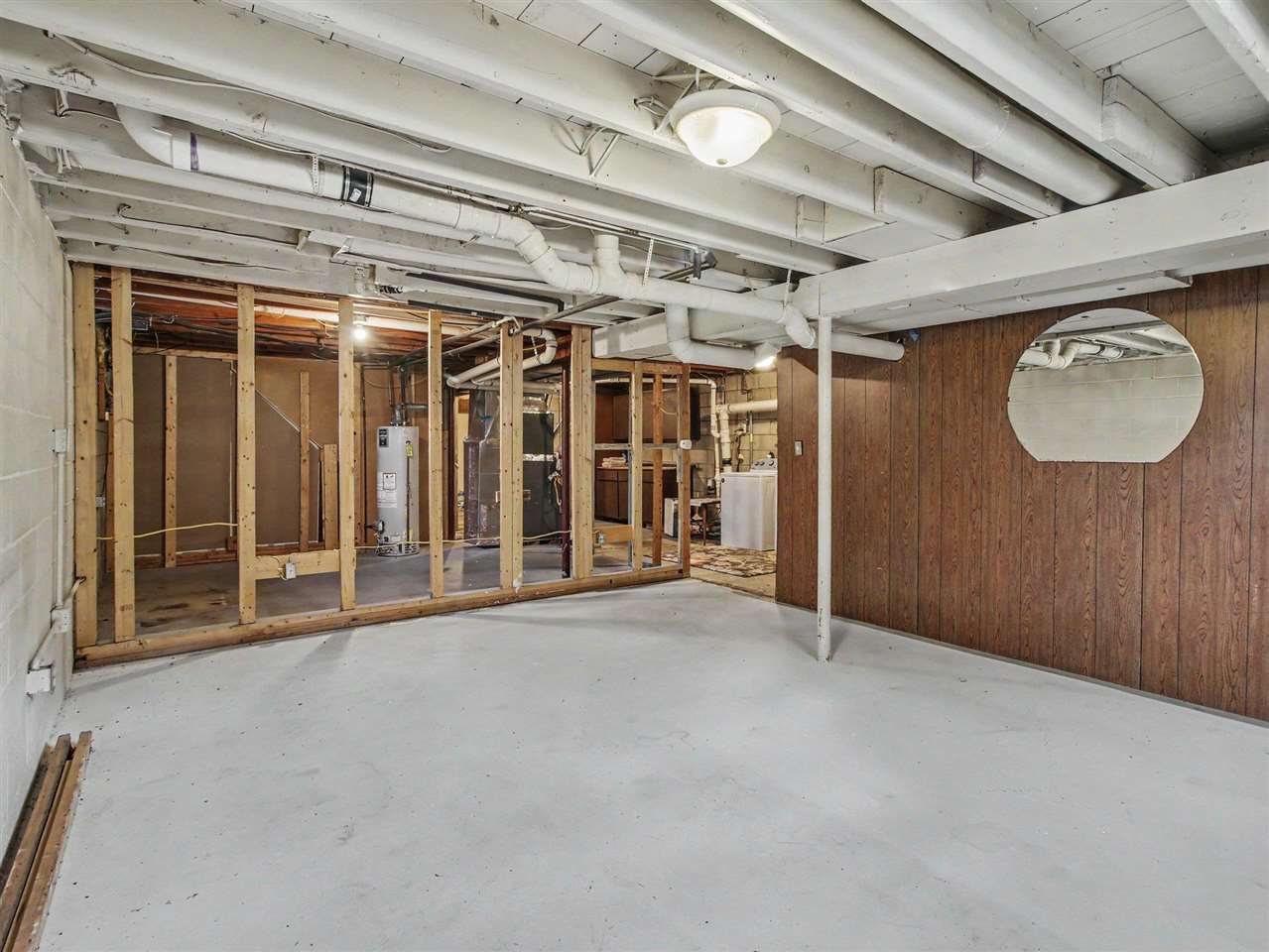 1105 Grant Street Charlevoix MI 49720