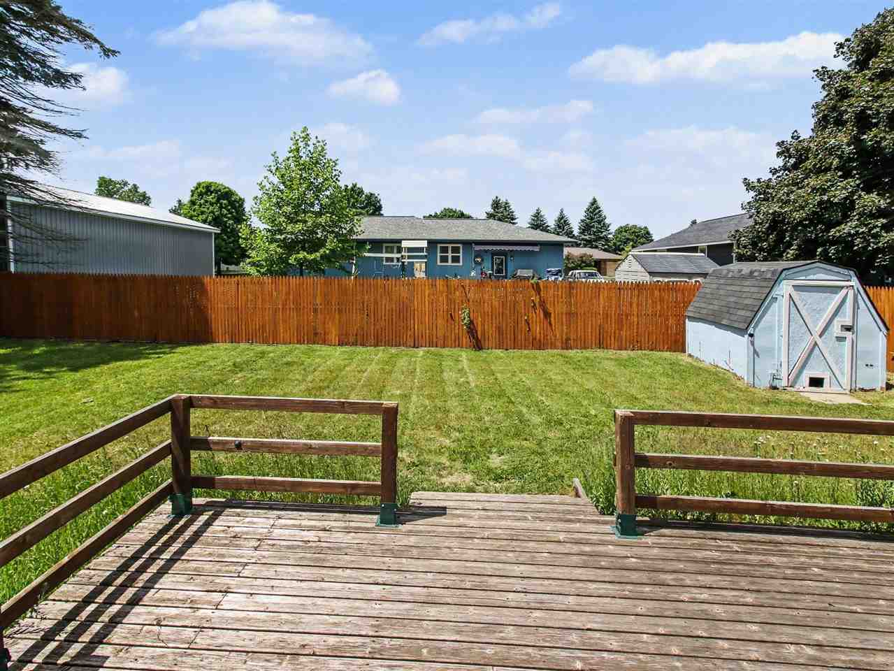 1105 Grant Street Charlevoix MI 49720